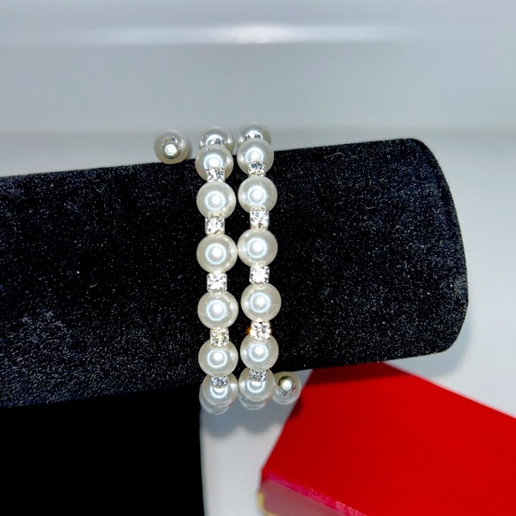 Swarovski Crystal | 3 Row Pearl Bracelet | New With Tags - Picture 3 of 8